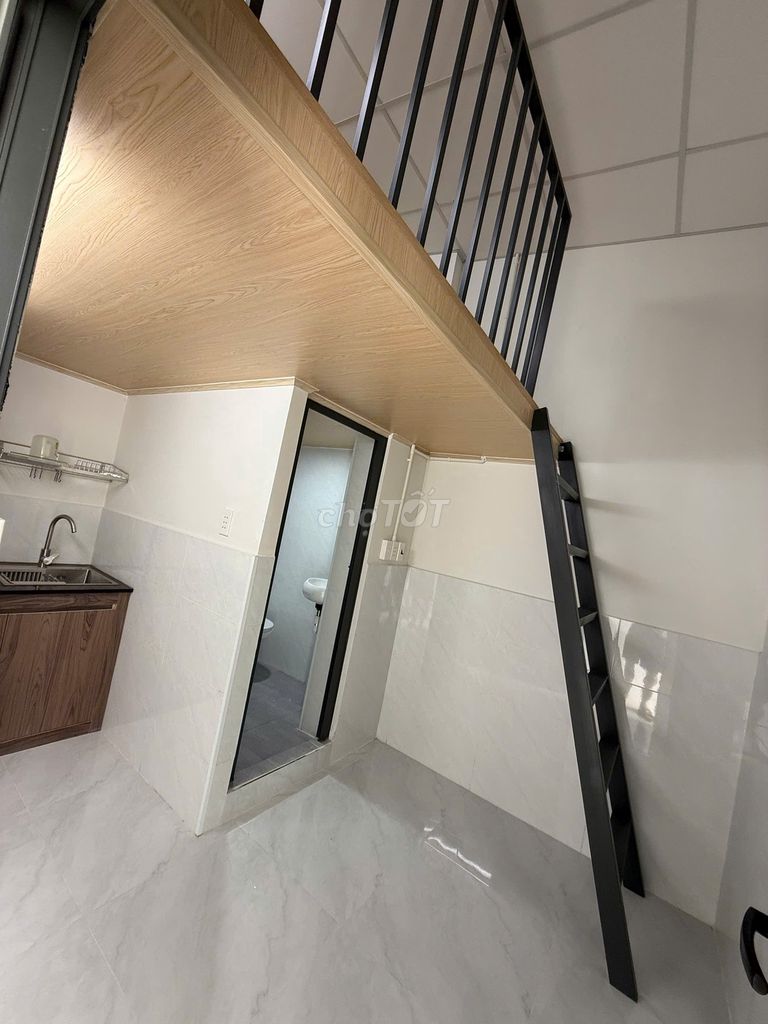 The 10th District Inn owns a balcony, a dryer, close to the Hague - 5.8 million.