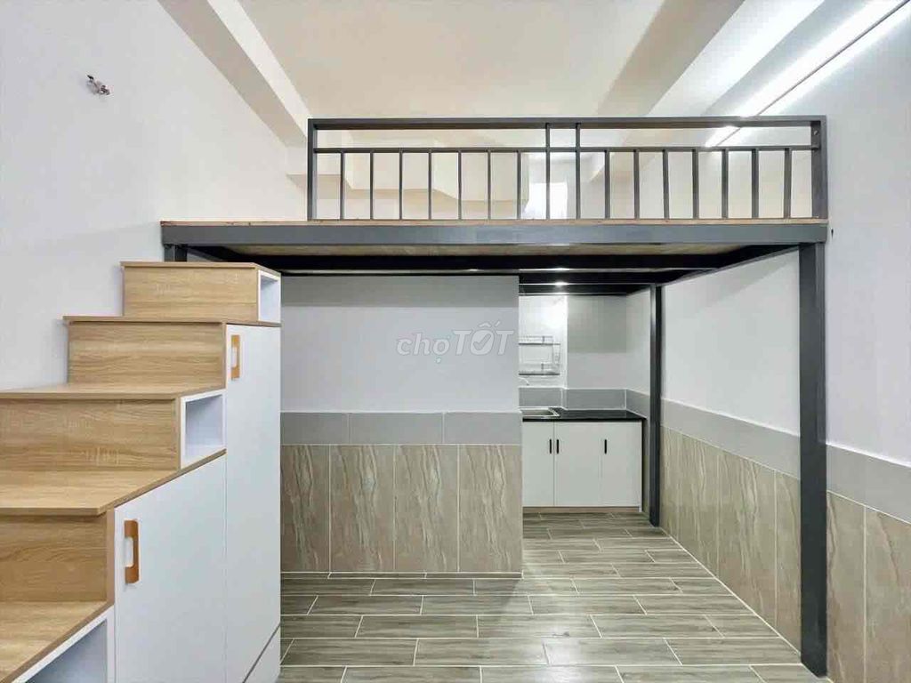 Rent the RAC 30 meters, Mid-Term.
