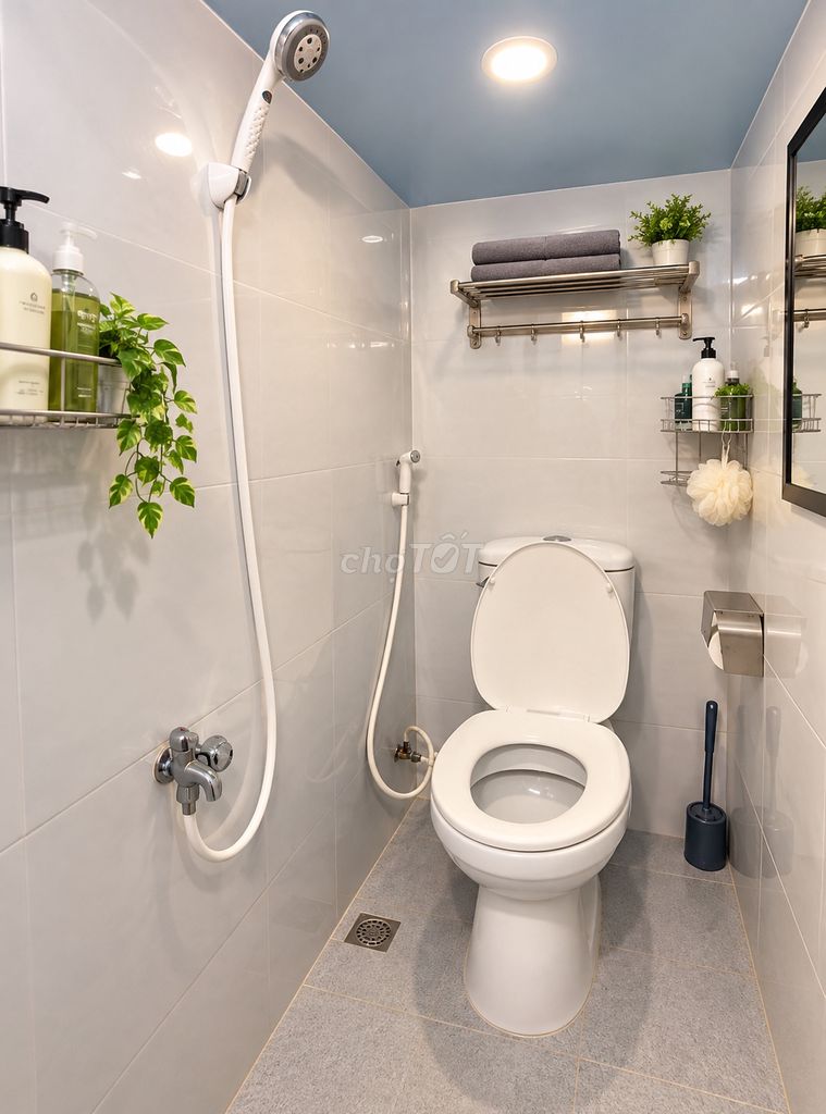 Rent a room with a attic, private toilet - 14 Trần Minh Quyền, District 10