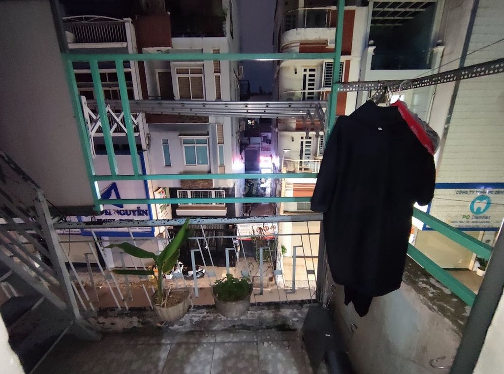 Rent a room with a attic, private toilet - 14 Trần Minh Quyền, District 10