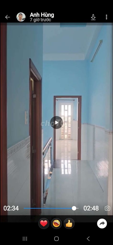 It's the owner who rents the front house on Lê Thị Hà.