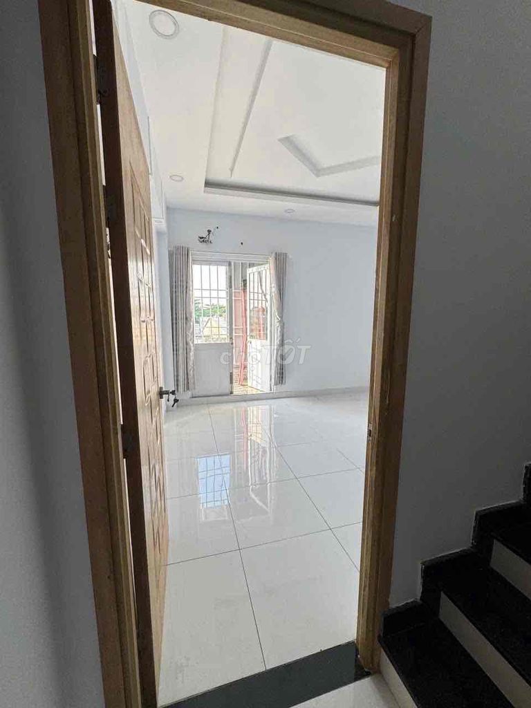Renthouse needs to rent new Bình Tân