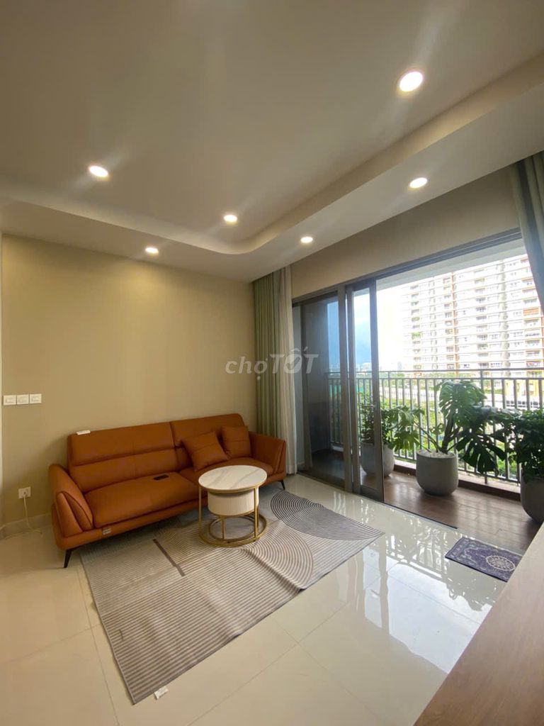 Celesta Rise-3 bedroom 106 M only 19 million a month.