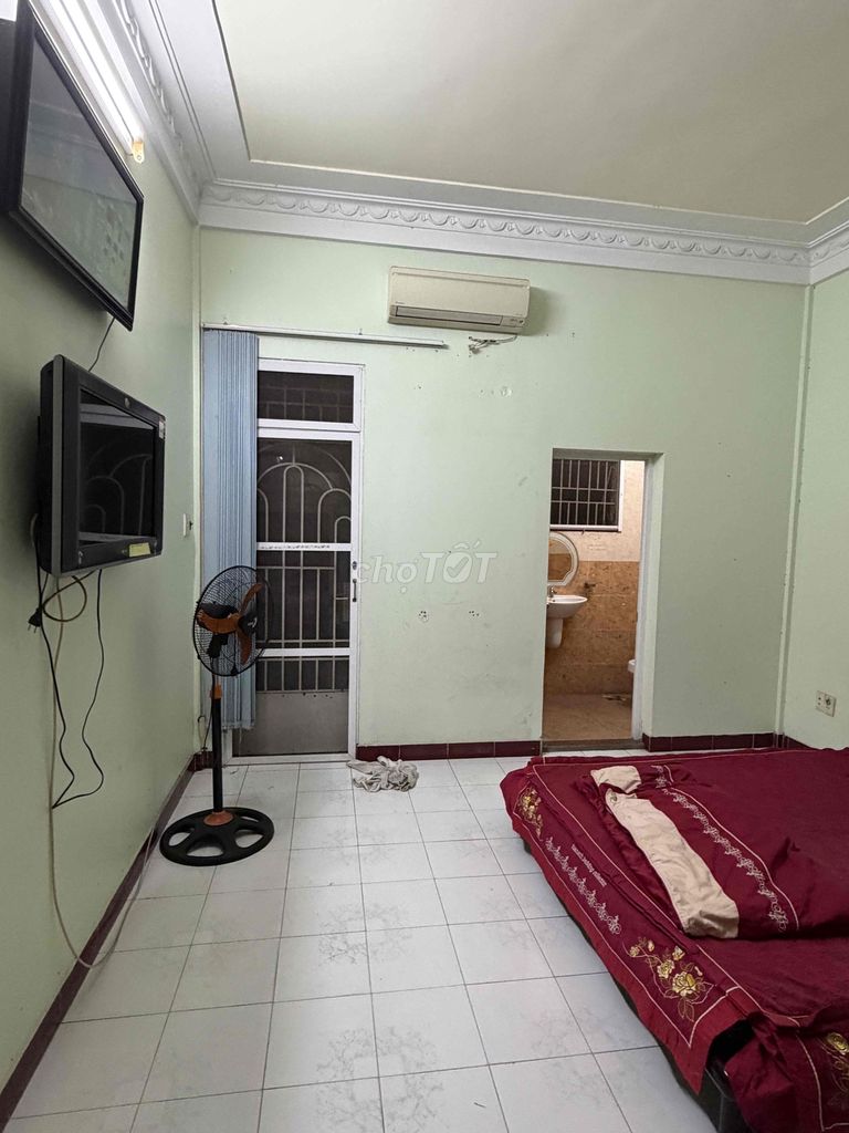 Rent room 24 M2 - clear balcony