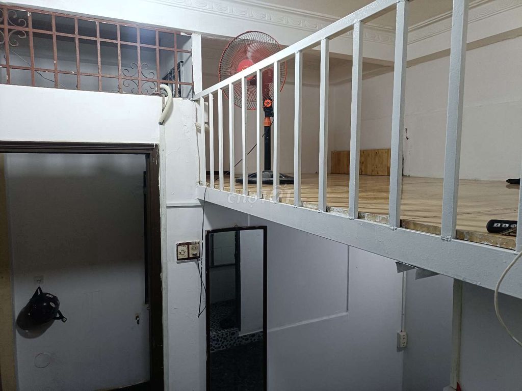 The guard room, the full interior, near the market, she gets it right away, boss.