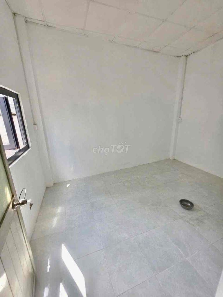New 4 x 10 meters 1 floor (2 toilets bedroom) 5 meters down. Mã Lò, Bình Tân