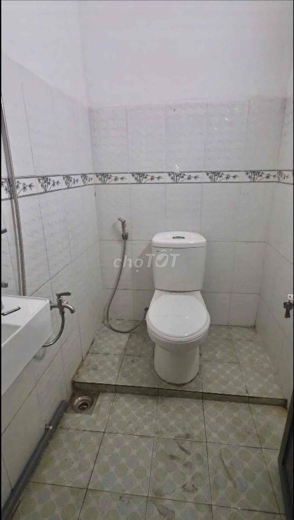 New 4 x 10 meters 1 floor (2 toilets bedroom) 5 meters down. Mã Lò, Bình Tân
