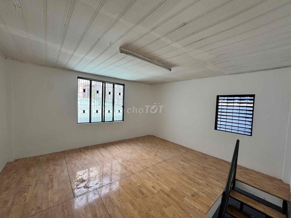 Rent apartment 1 ground - 1 floor - 5 million right - no furniture - 40 meters 2