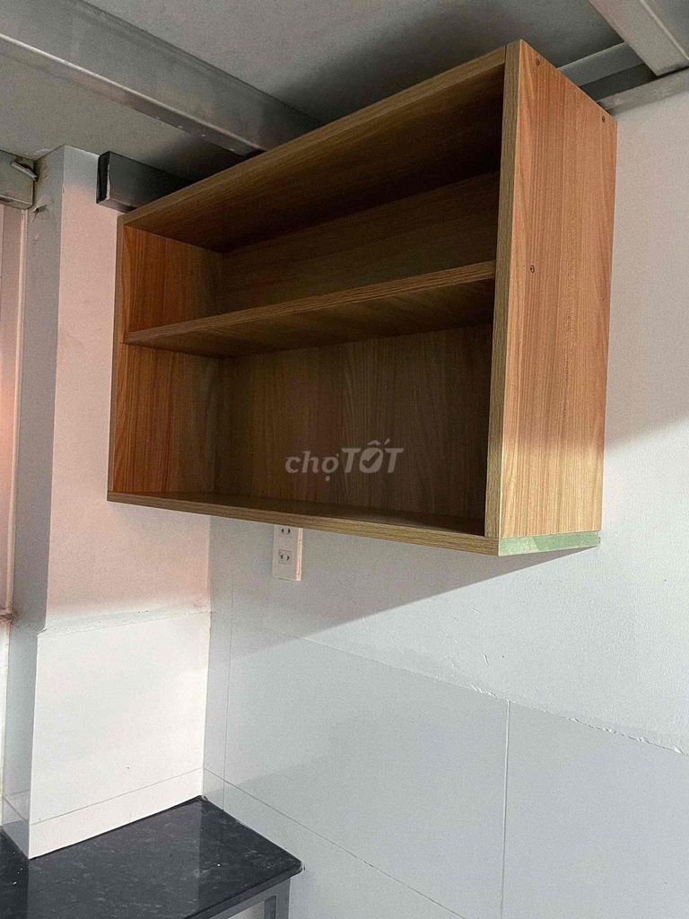 Rooms are beautiful, like pictures-- there's a fridge ready, there's a dresser-- good price.