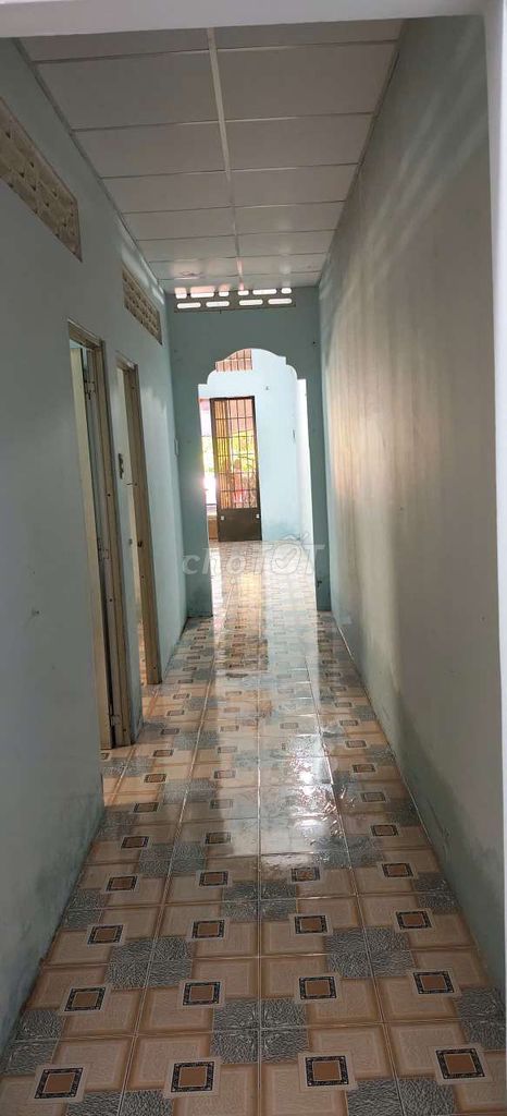 The owner rented the area to Mrs. Sheparda.
