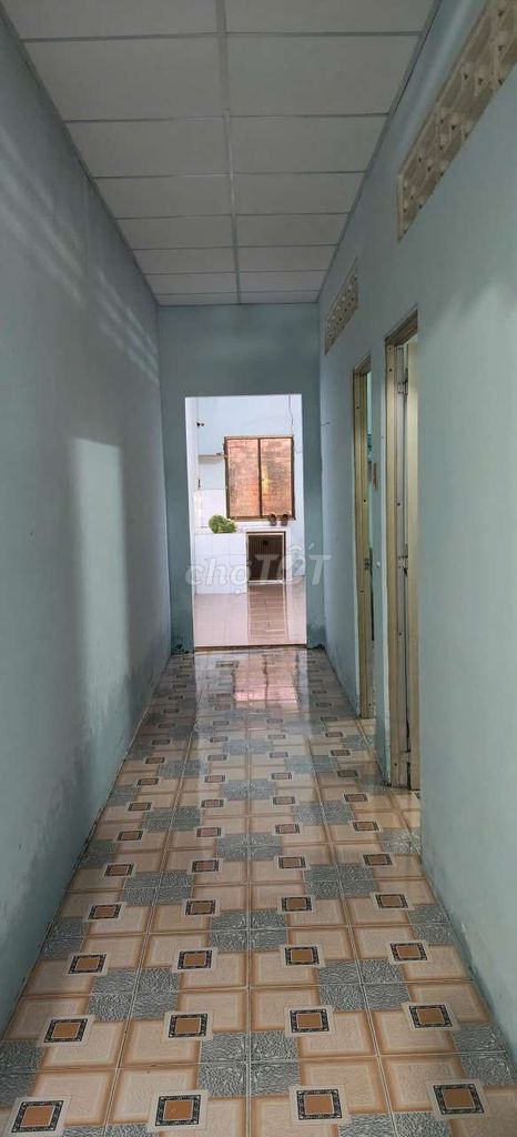 The owner rented the area to Mrs. Sheparda.