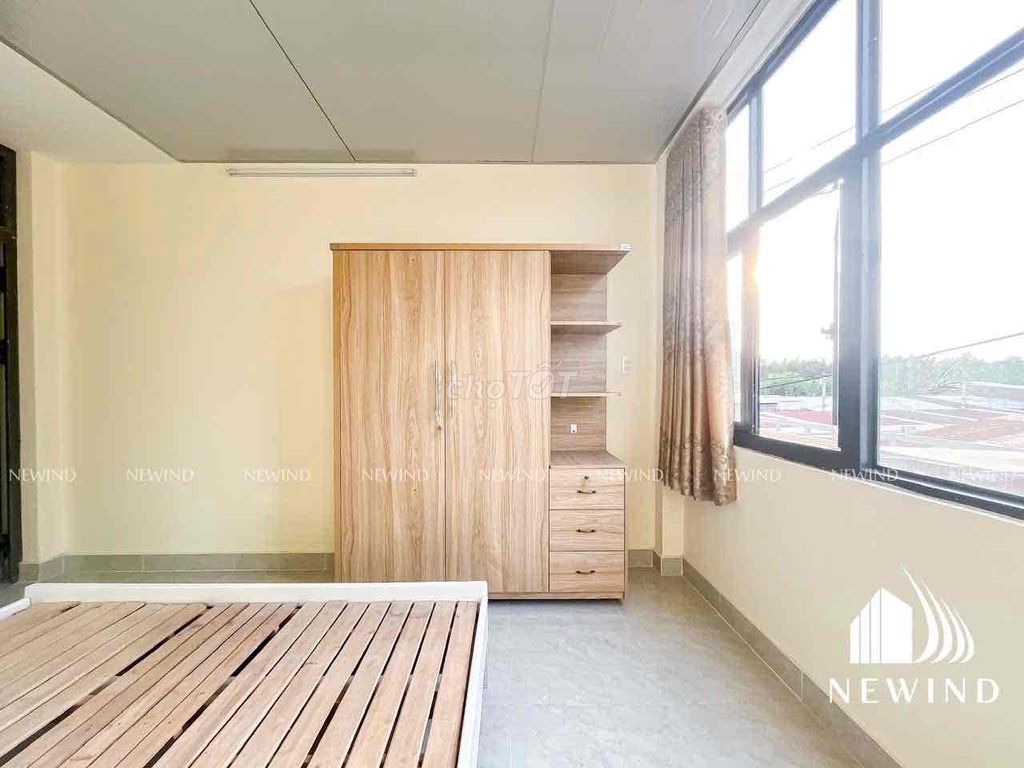 Tell Zhang to plan a new bedroom 100% right away. Family records close to tdt University.