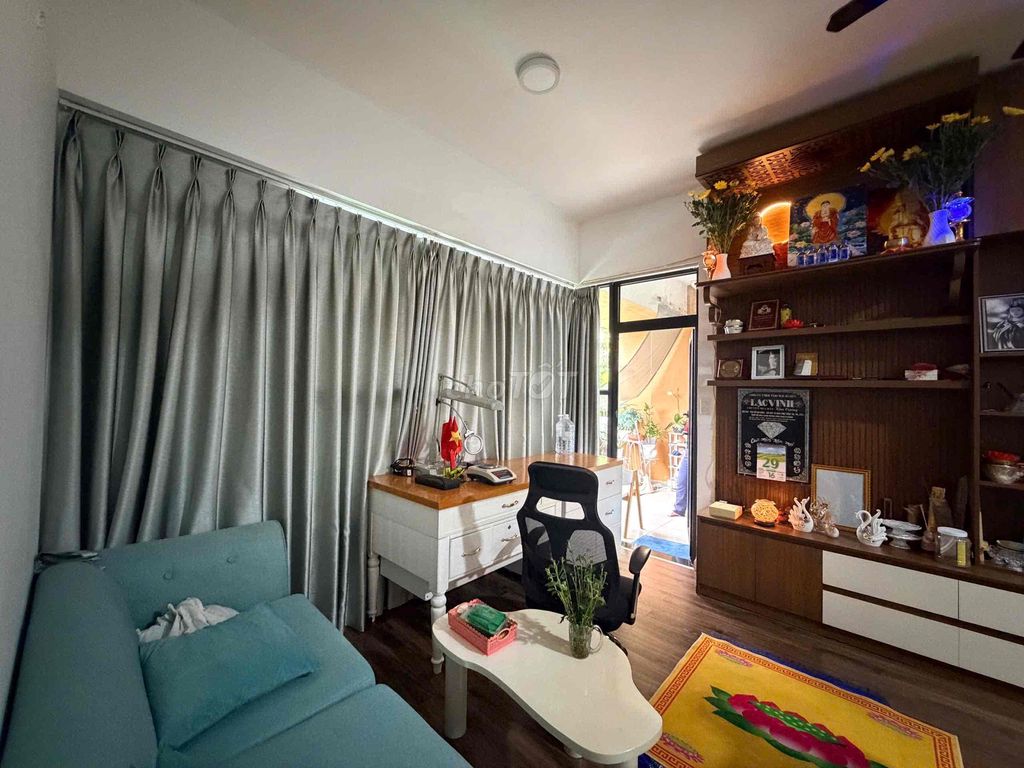 Rent the apartment of Mizuki Park, full interior. For $1.6 million.