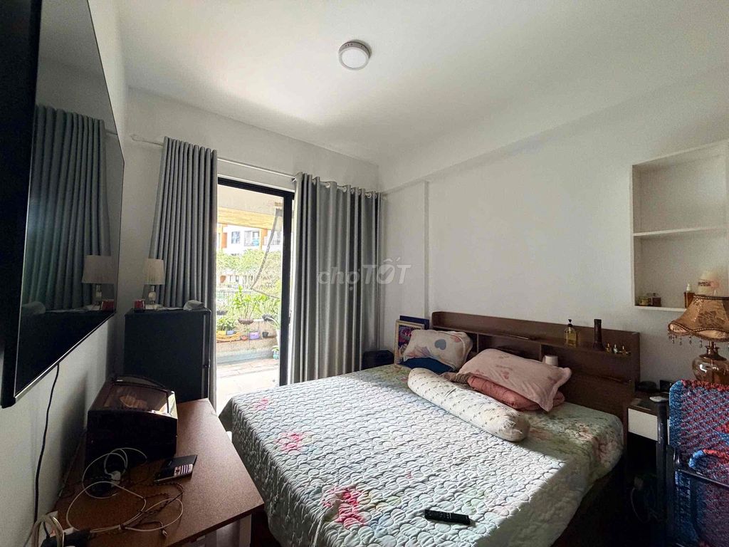 Rent the apartment of Mizuki Park, full interior. For $1.6 million.
