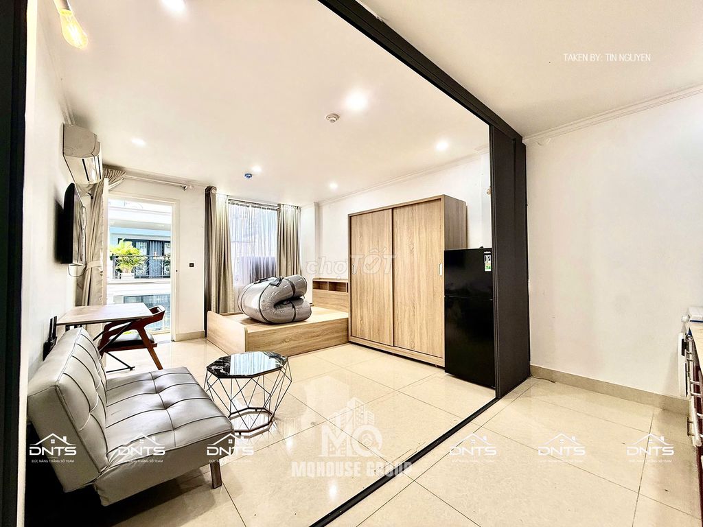 Studio's apartment is a private elevator washing room near the City Market, Bitteeco.