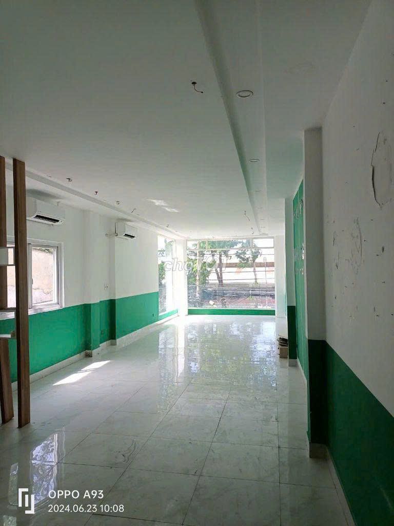 Rent two Quang Trung, 070 8, Q. Gò Vấp, 33 million.