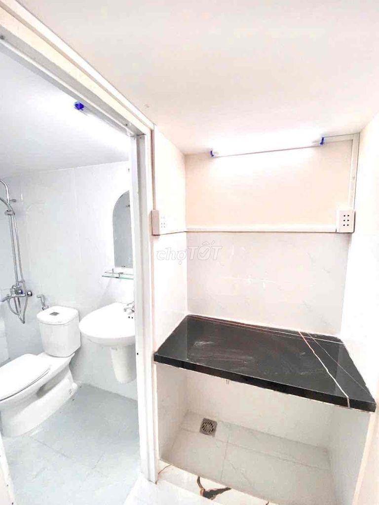 Rent apartment value: 3.2 million a month.