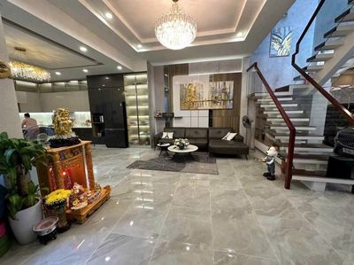 Need to rent a Villa nice 338/2 car alley A Nguyễn Xí-7 13 Q.Bình Thạnh