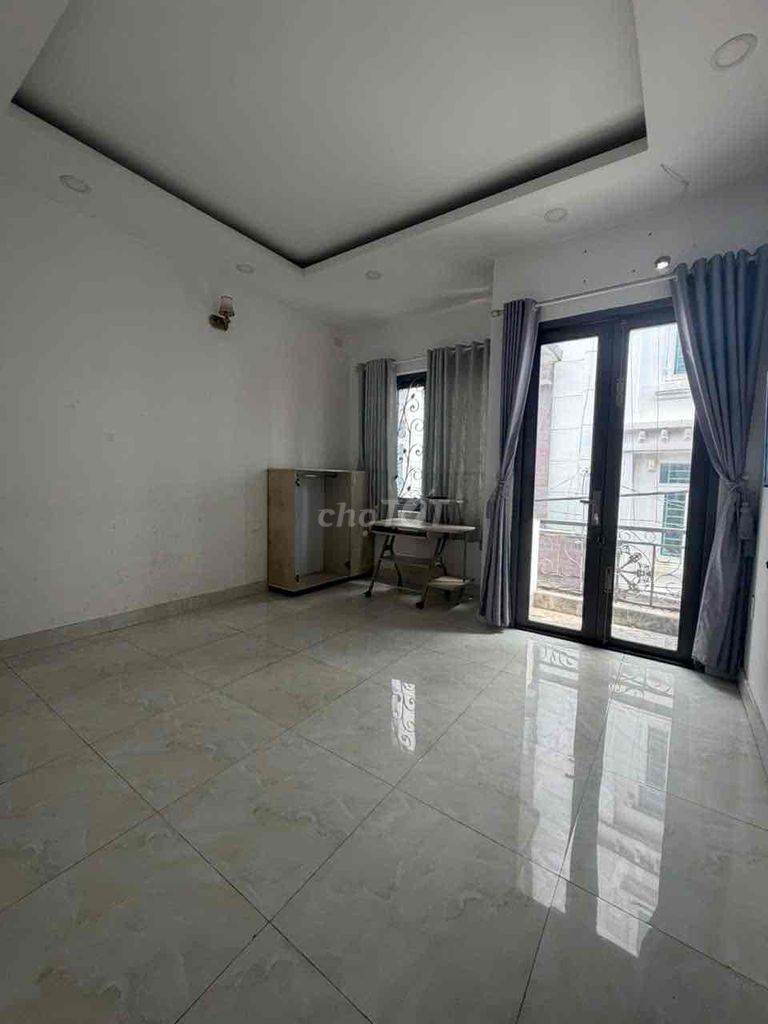 Rent an alley house on số 28-7. 6 Gò Vấp.