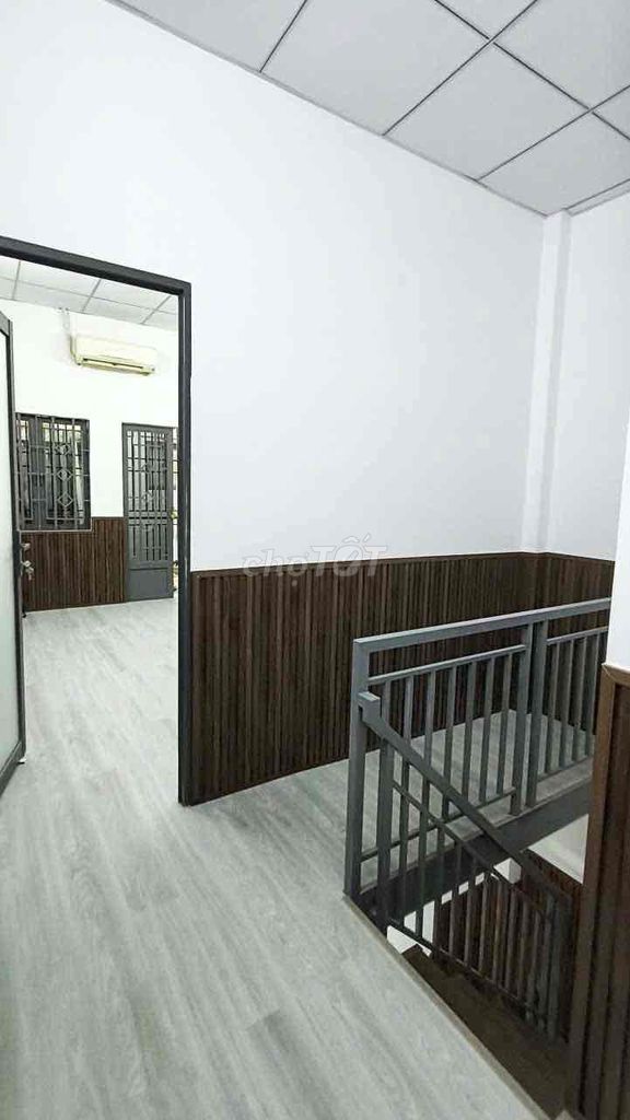 To rent a new house.