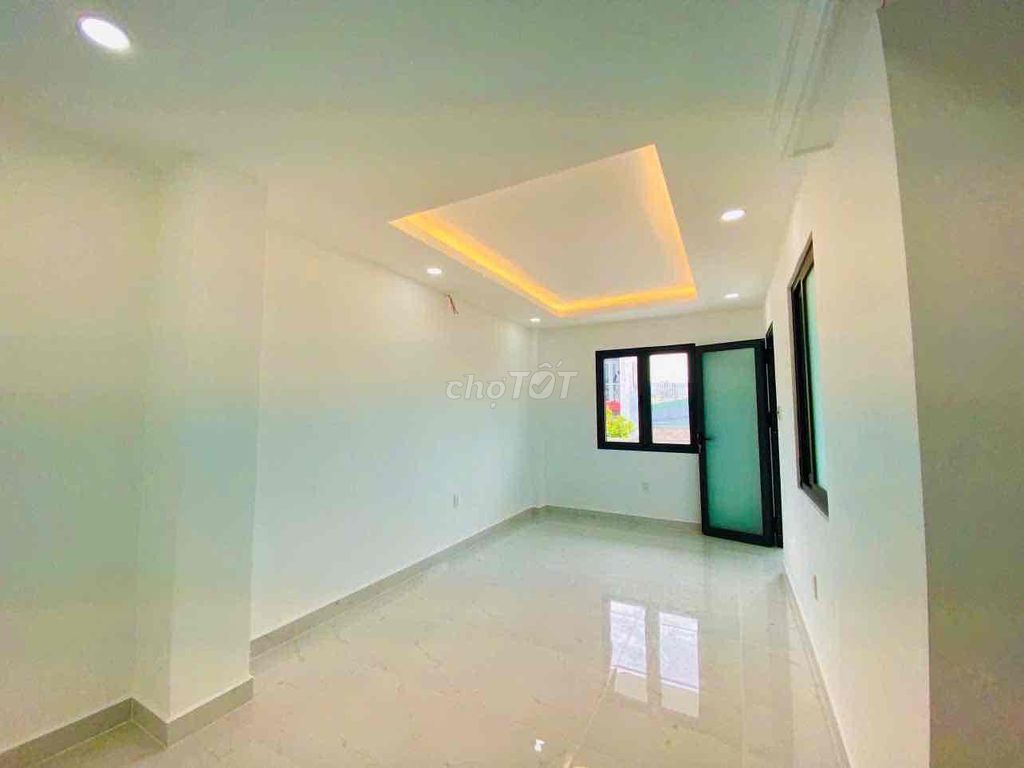 Rent a new house in front of Lê Lư, Tân Phú.