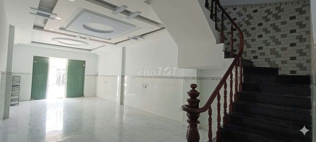 Rent a front house on the tarner Hiệp Thành District 12.