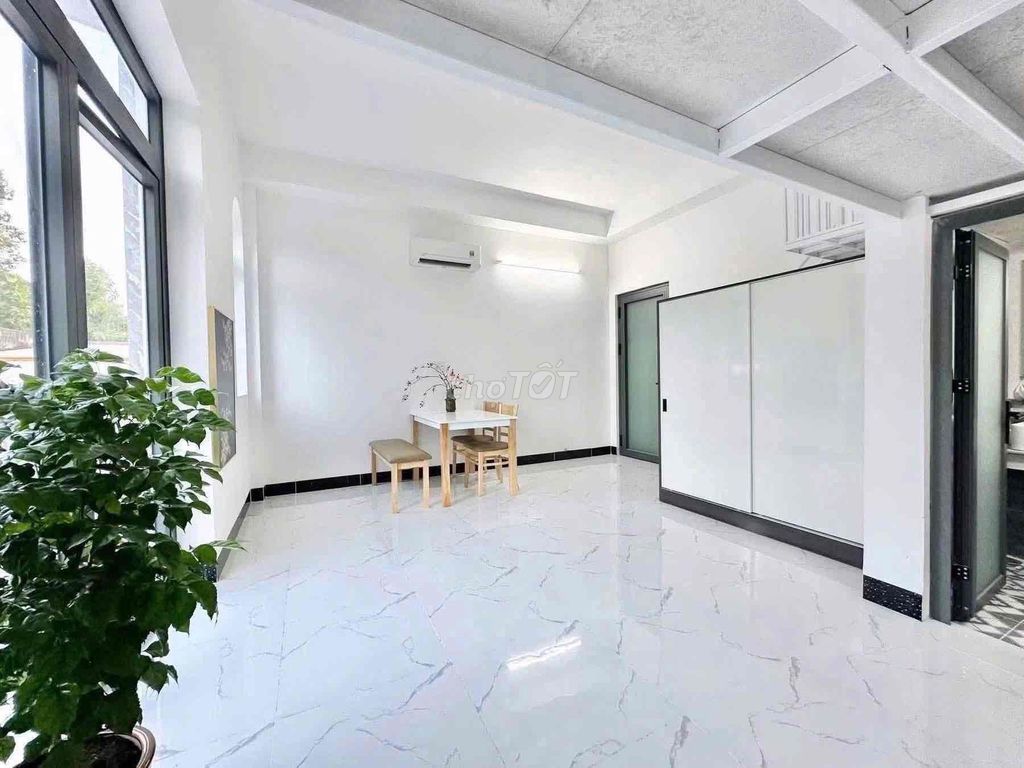 The new payout apartment is 100% Hoàng Văn Thụ.