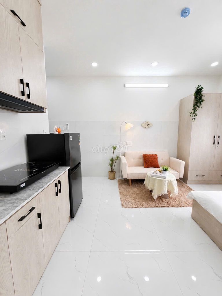 A new apartment - large window, comfortable -Dương Thị Mười - written