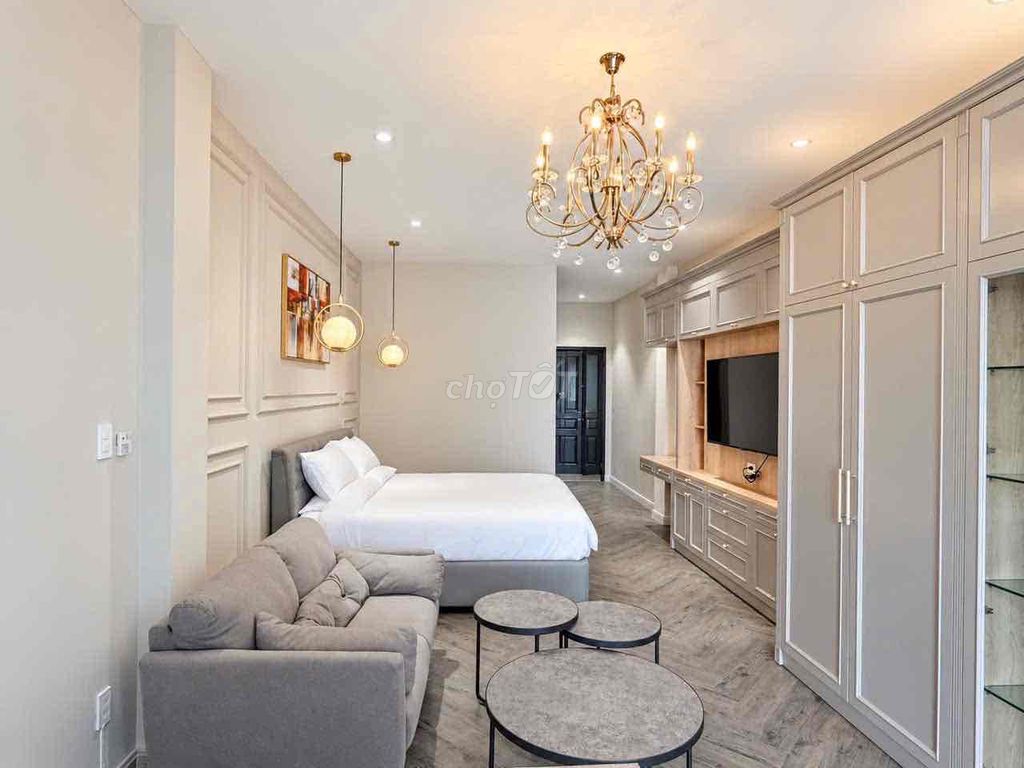 The bandol apartment is 45 meters wide, full interior right here in the third quarter, new home.