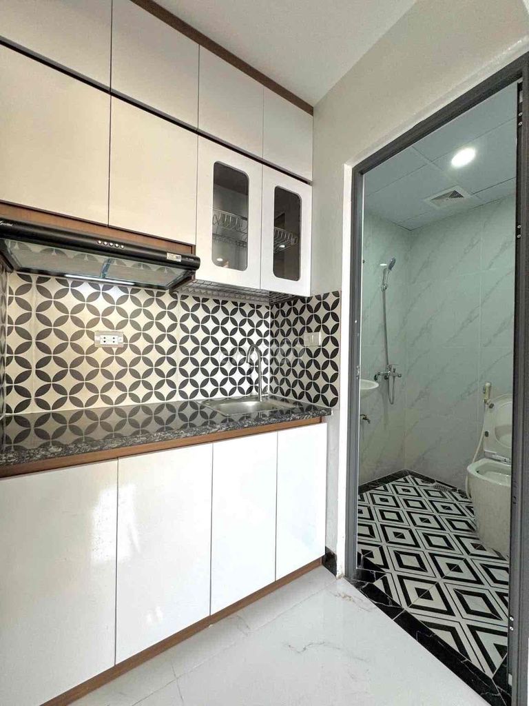 We'll have to cancel out the 187th decrepit in Hoàng Sa District 3.