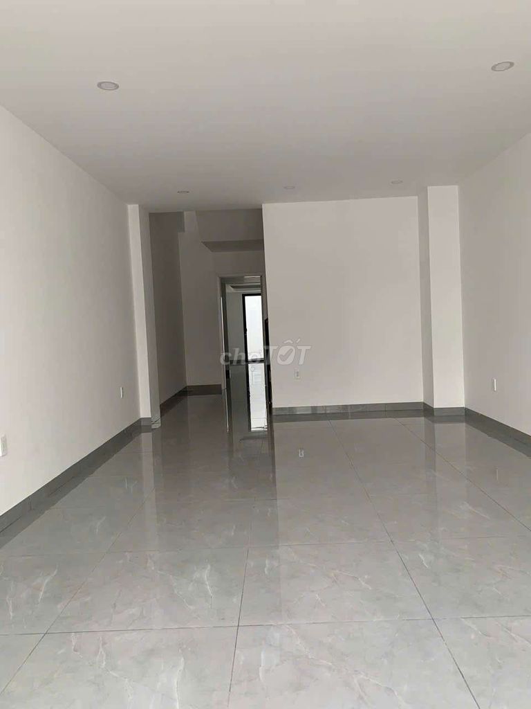 Need to rent a house to the Nvq Street area 5 x 25.1 children 1 level 3 bedroom 7 ws