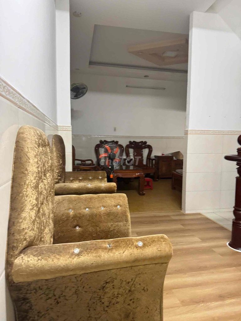 To rent the original house