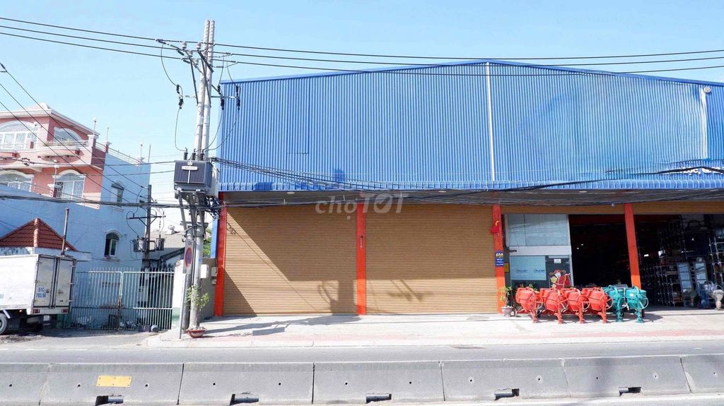 rents the factory ql1 A