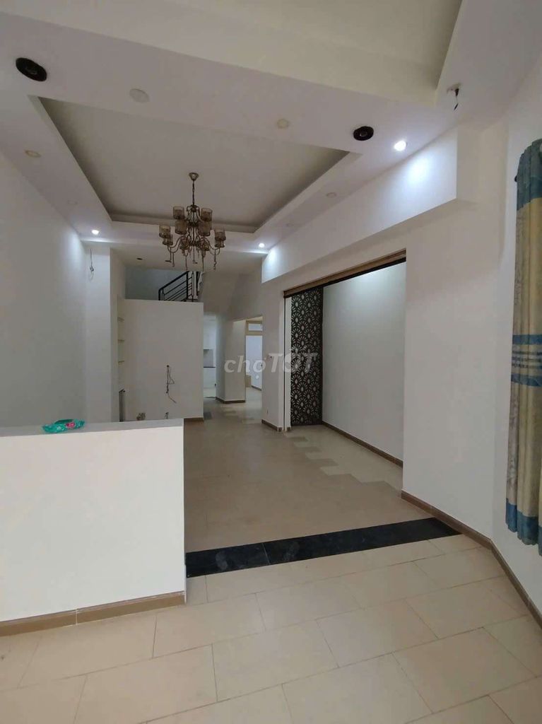 Nice 3 bedrooms - 4 M Chiến Lược alley - near the 2nd Street, cleavage