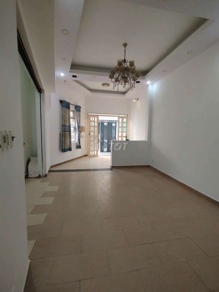 Nice 3 bedrooms - 4 M Chiến Lược alley - near the 2nd Street, cleavage