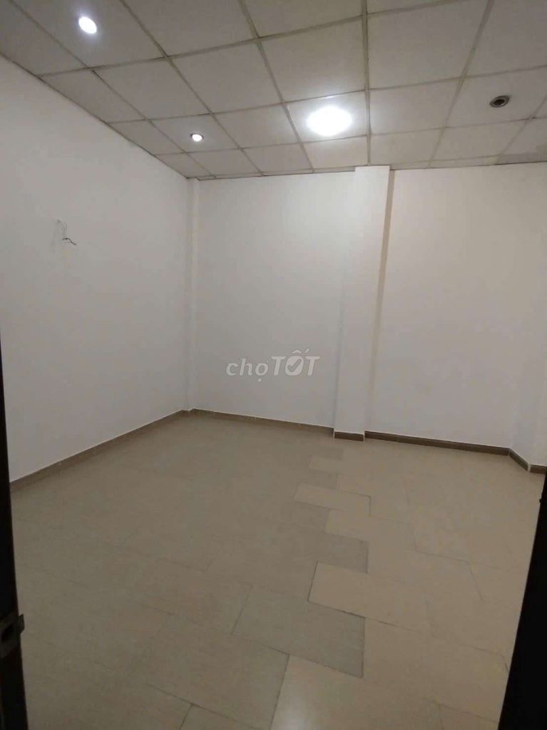 Nice 3 bedrooms - 4 M Chiến Lược alley - near the 2nd Street, cleavage