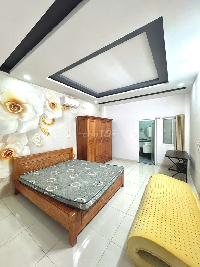 Rent 427 Lê Văn Quới, 18 million, 4 bedrooms, 5 stories,