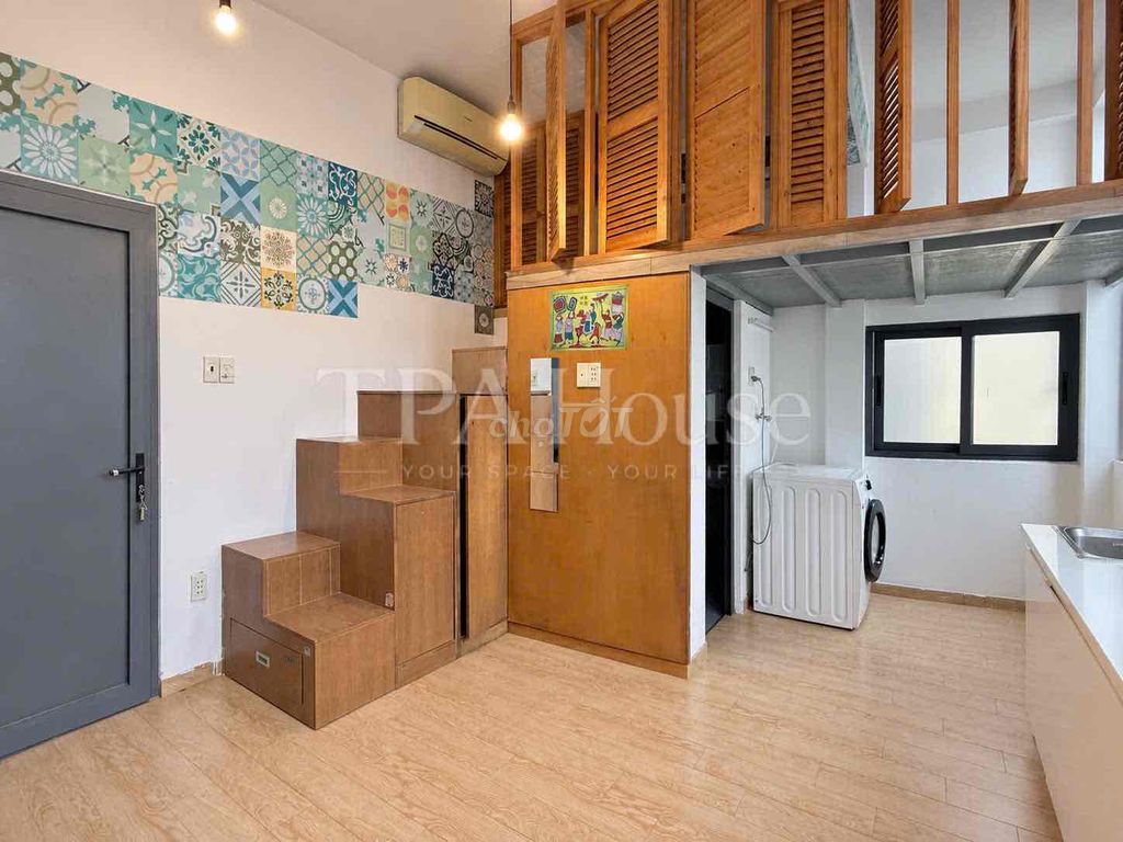 Rent apartment is 6'7" - full interior - green Bình Thạnh