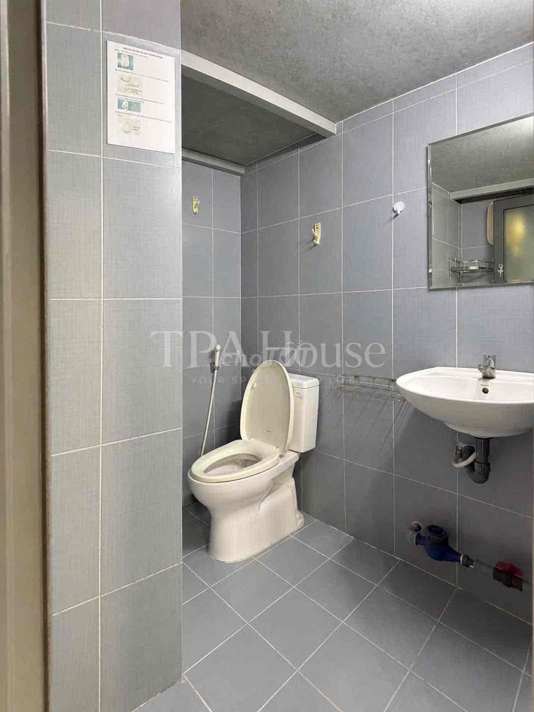 Rent apartment is 6'7" - full interior - green Bình Thạnh