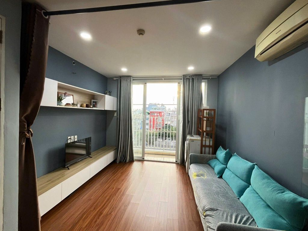 Carillon 3, full interior 73 meters2, 2 bedrooms, I get the house, 11.5 million a month.