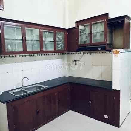 Nice house, average prices, area 36 meters, 1 st floor, 1 P. sleep + P. sub