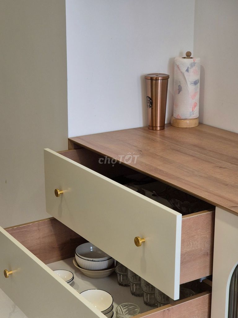 The rare one! Alanta plus 85 M2-- 2 bedrooms full of furniture + car bag-- only 18 million.
