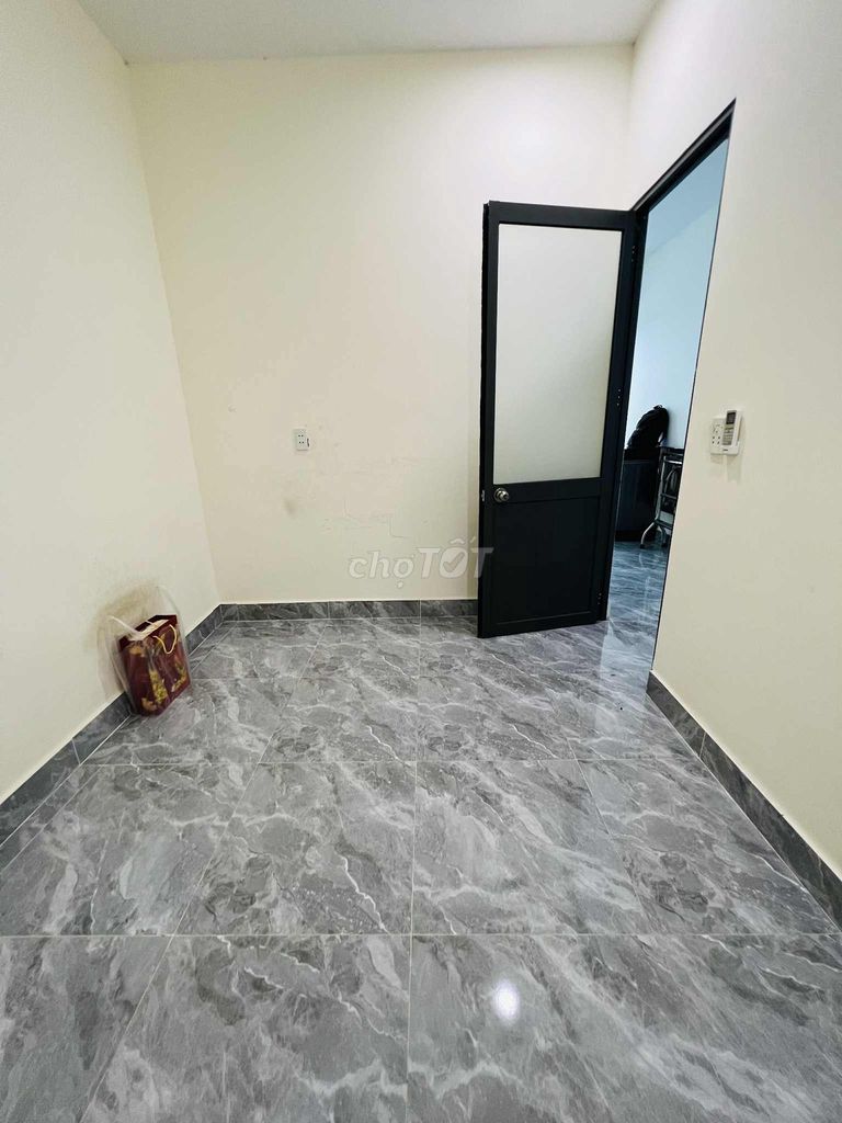 We'll rent out a room for 28 meters.
