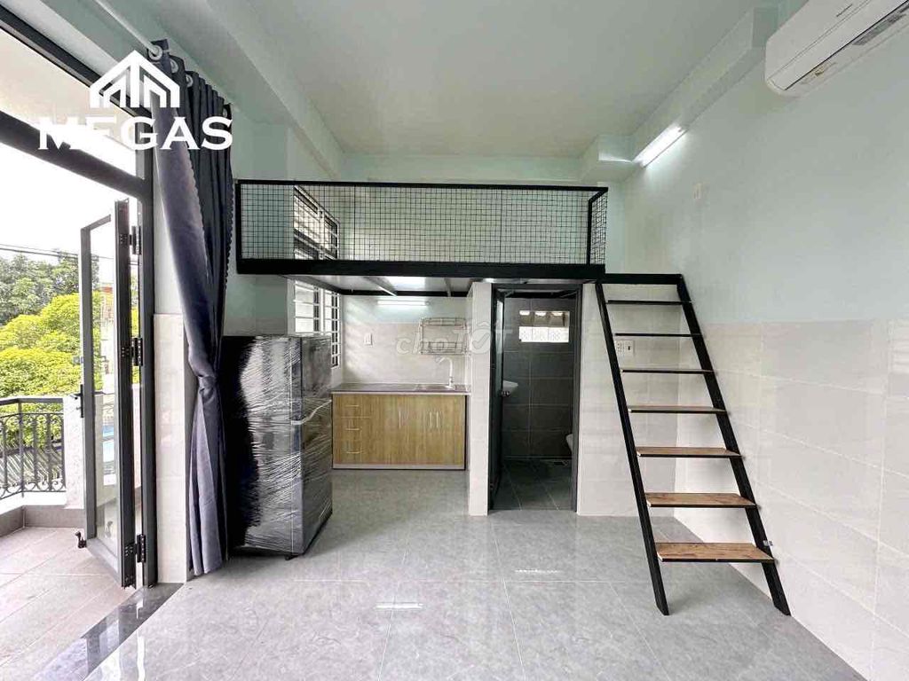 Advanced Inn - full interior - open window - immediately Dương Thị Mười