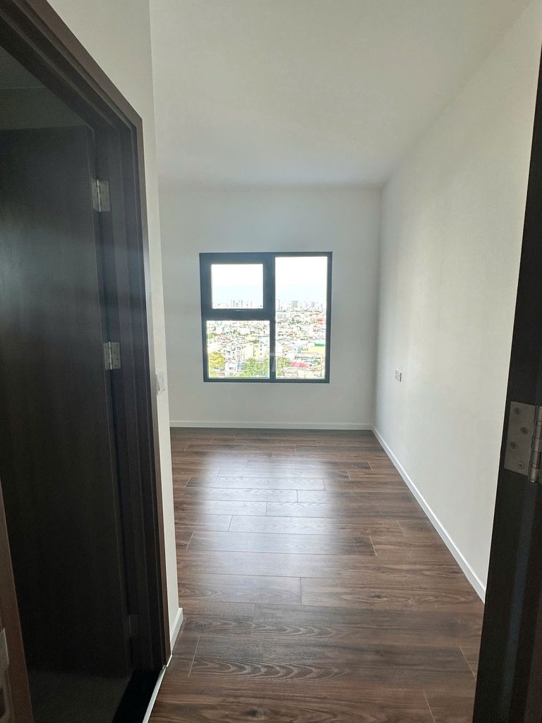 Rent a nice The Privia apartment - three bedrooms.