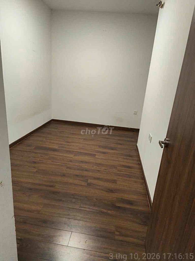 Rent Akari's 78 m.2th floor of the King's pool view at 10.5 million