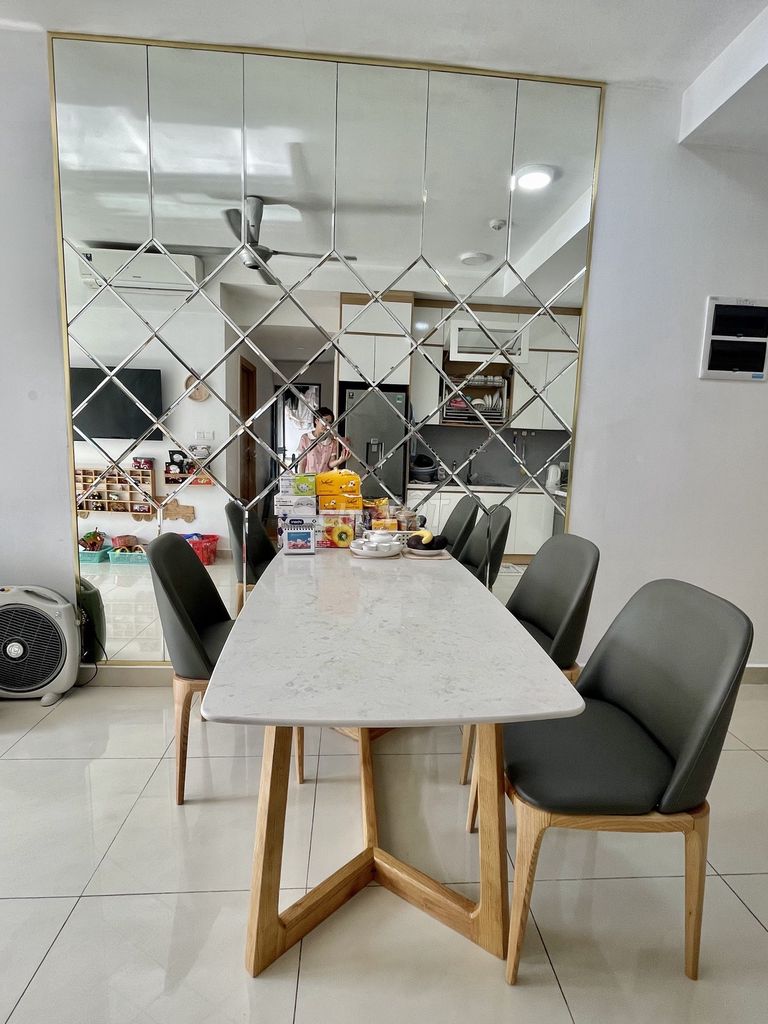 Rent an EARC 63 m2 and have a full interior of 12 million clean new homes.