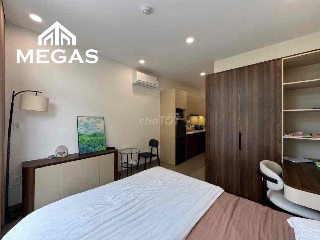 Opened new house full of furniture near marketing financials, cnc