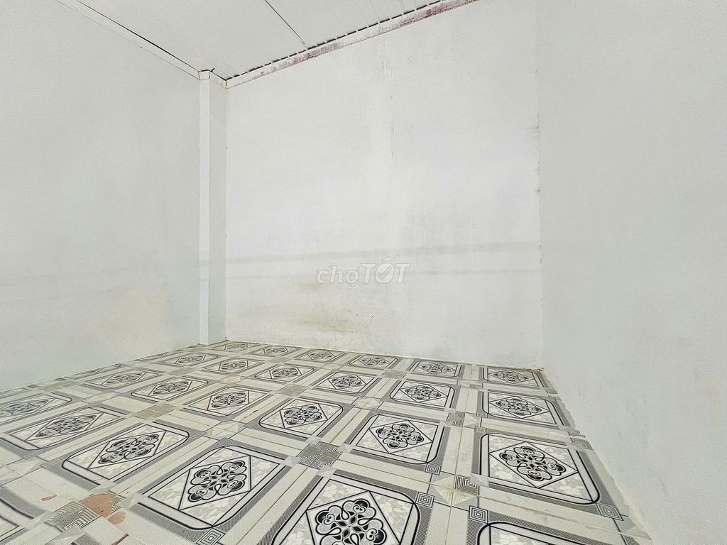 Free-free room, near the Linh Xuân overpass, college village.
