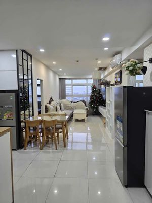 I rented a Gò Dưa flat.